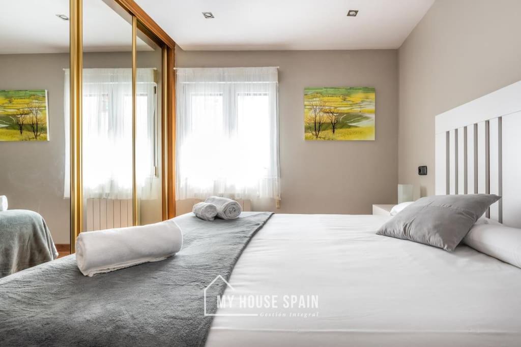 Myhousespain - Piso En Cimadevilla Junto Al Mar Gijón Exterior foto
